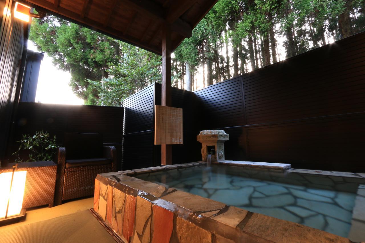 Uedaya Hotell Yamaga Exteriör bild